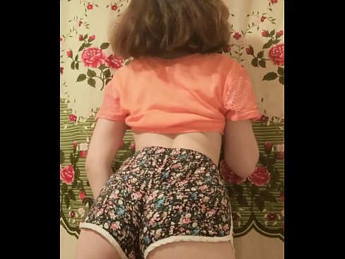 ❤️ Babe żagħżugħa sexy tqaxxir ix-xorts tagħha fuq il-kamera ️ Video tal-ħakk f'mt.risegame.top